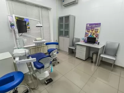 Стоматология Все свои!