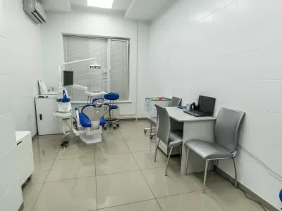 Стоматология Все свои!