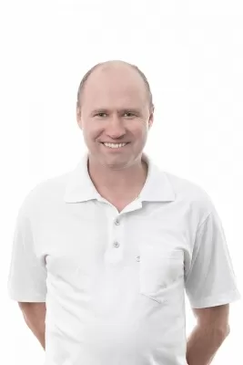 Шустов Евгений Леонидович