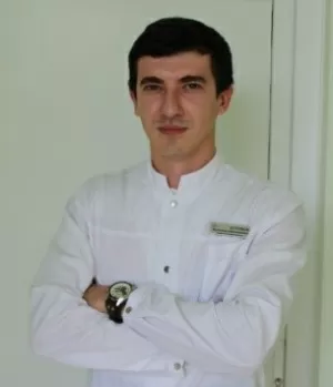 Островов Валентин Николаевич