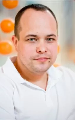 Хомутов Денис Владимирович