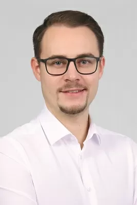 Штерцер Юрий Юрьевич