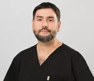 Мошир Амир Резаевич