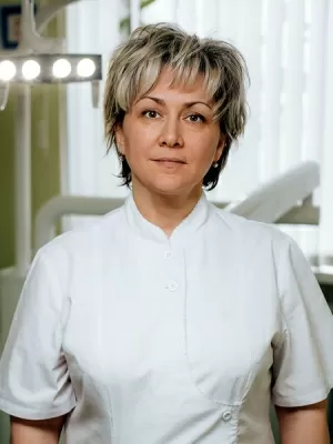 Марахова (Ловчикова) Маргарита Викторовна