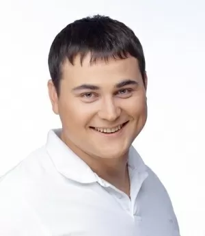 Толстов Владимир Викторович