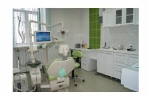 Стоматологическая клиника 32+