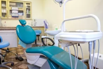 Стоматологический центр Дентур