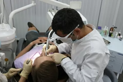 Стоматологический центр Azmedi