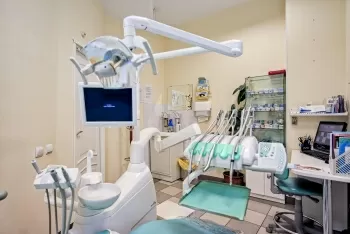 Стоматологическая клиника Столяровой