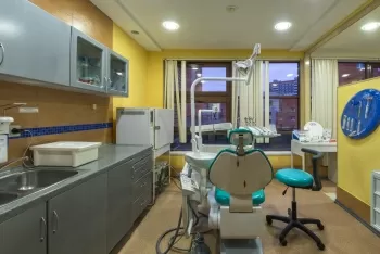 Клиника Стоматолог