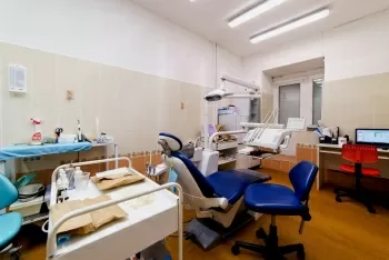 Частная стоматологическая клиника Волоховой