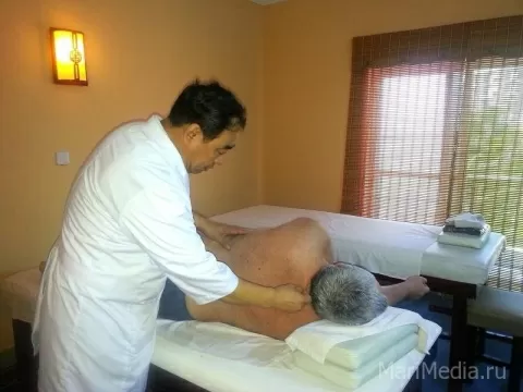 Белая Орхидея