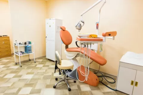 Семейная стоматология в Свердловском районе