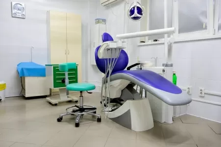 Стоматологическая клиника Зубр