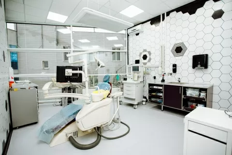 Стоматологическая клиника Семейные Традиции