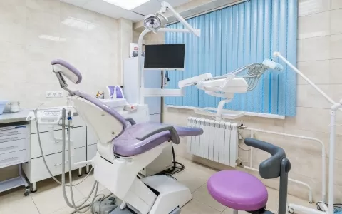 Центр ортодонтии и имплантологии АмирДент