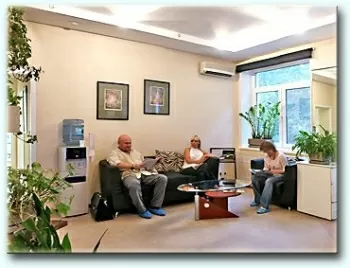 Частный дантист и коллеги