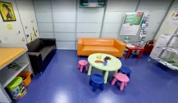 Доктор Анна