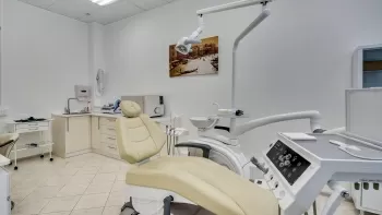 Стоматология Лейб-медик