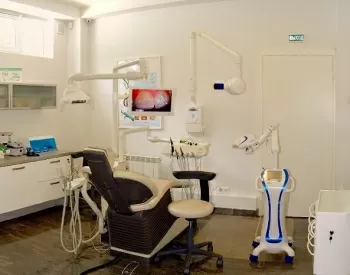 Денталеа фэмили (Стоматология «22 век»)