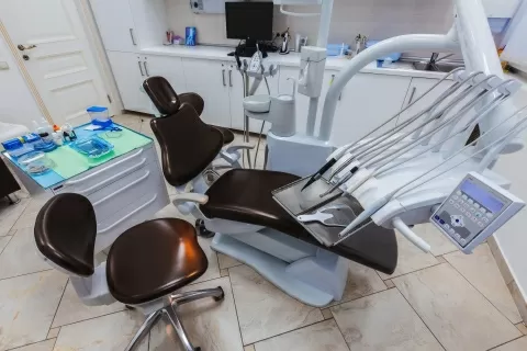 Эстетическая стоматология Доктор Родионова