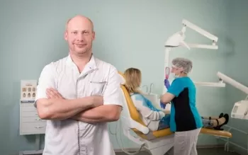 Стоматология в АктивМед