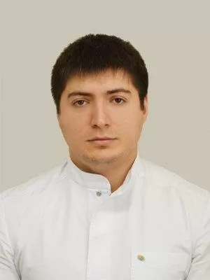 Омаров Назир Магомедович