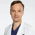 У меня на верхней челюсти отсутствует передний зуб, делали одномоментную имплантацию, но имплант не прижился. Через полгода врач посмотрел снимок КТ, и сказал что имплант установить не получится, потому что узкая кость. В интернете я нашла информацию, что существует мини-импланты, у них очень маленький диаметр, и они подходят для любой кости. В городе Белгороде никто мне не предложил из хирургов установку мини-импланта. Хотелось бы узнать, есть ли такая услуга вообще в стоматологиях?