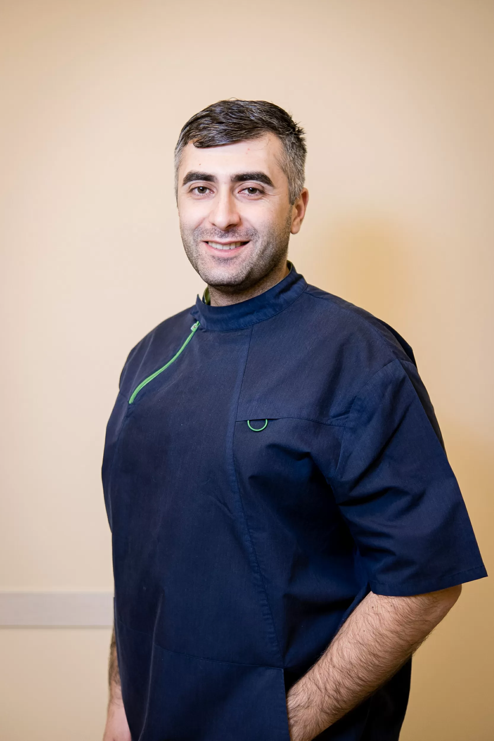 Варагян Сас