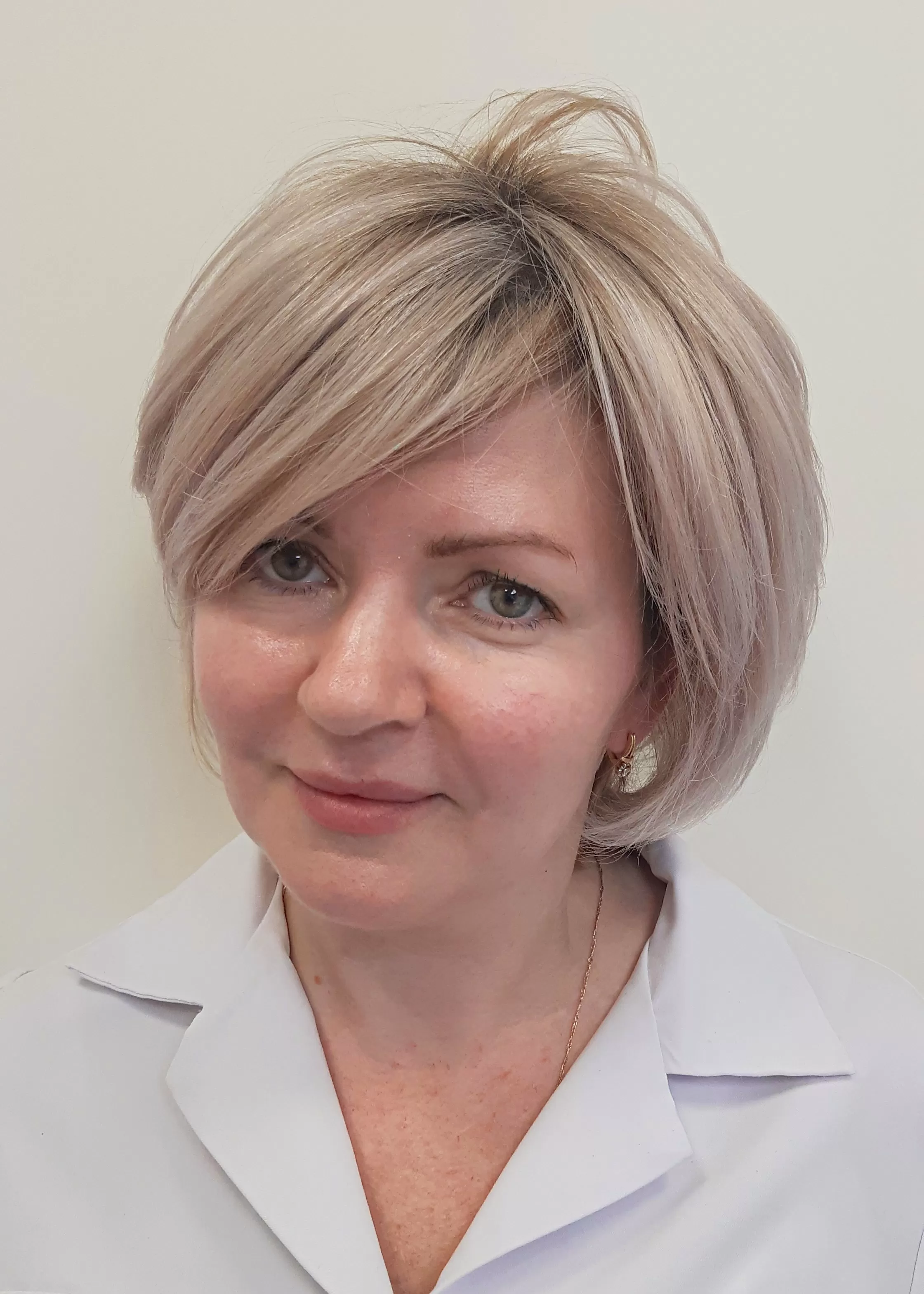 Абрамова Лариса Евгеньевна