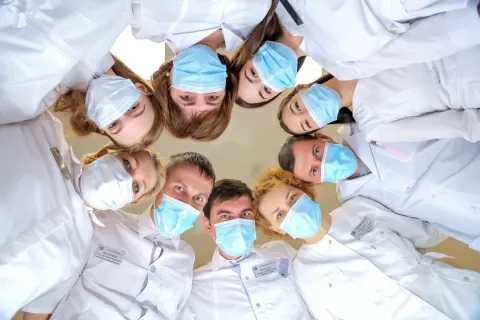 Стоматологическая клиника 32 плюс